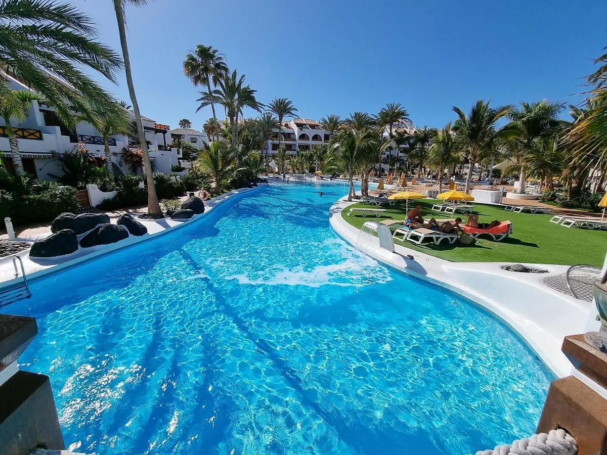 Studio No 2 Just 100 To Beach And Sea, Large Terrace, Heated Pool, Wifi, Aircondition For A Fee Πλάγια ντε λας Αμέρικας